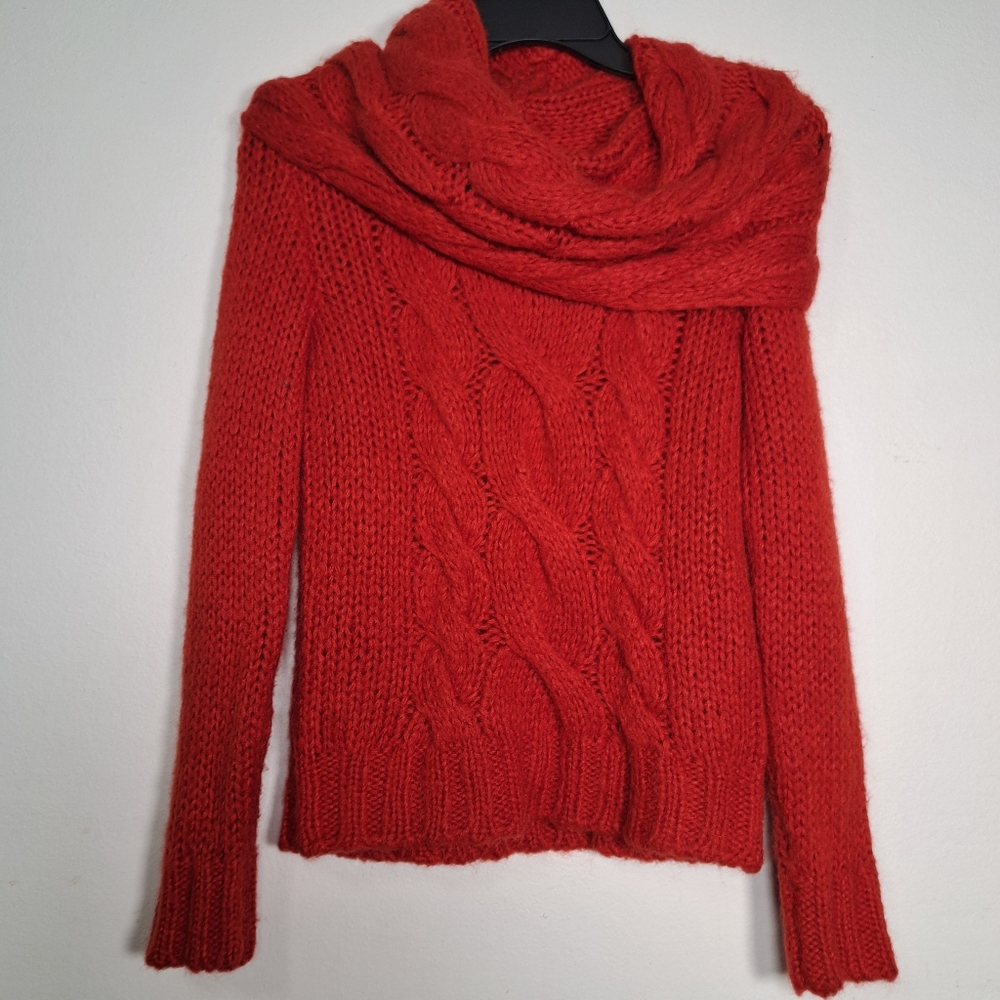 Red Cable Knit Turtle Neck Sweater XS Off Shoulder